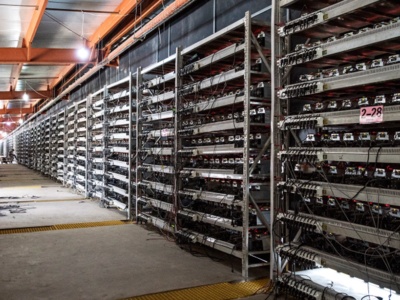 A modern mining farm setup